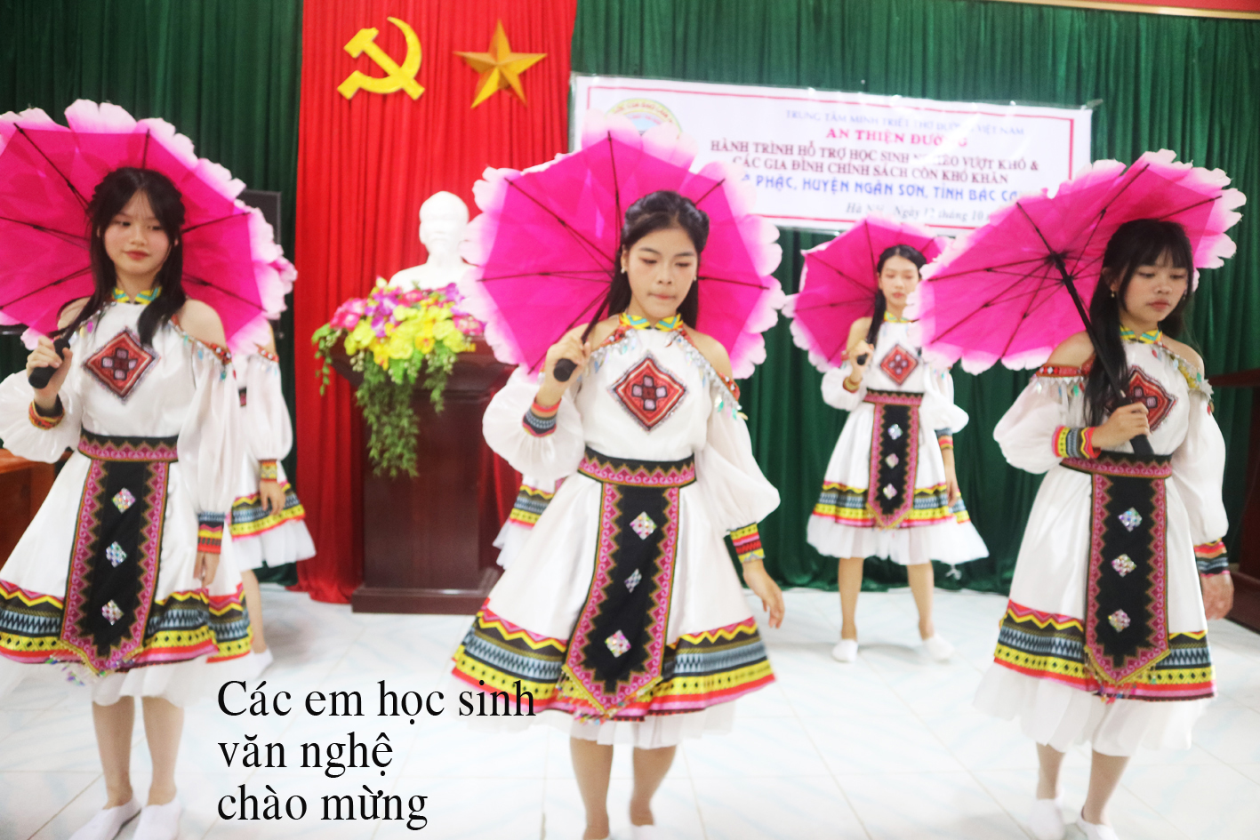 VAN NGHE  .2  copy.jpg